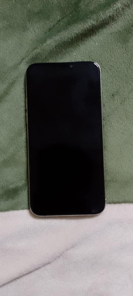 السلام عليكم البيع 11 ابرو الذاكره 256 جهاز زلف مابي مدل بطاريه اصليه وشاشه اصليه بيهن ضمان شحن انسه يوم كامل كلب بس فيس ايدي مايشتغل السعر 250 وبس مجال مكاني بغداد مدينا الصدر الحبيبيه وهذ رقمي ***********
