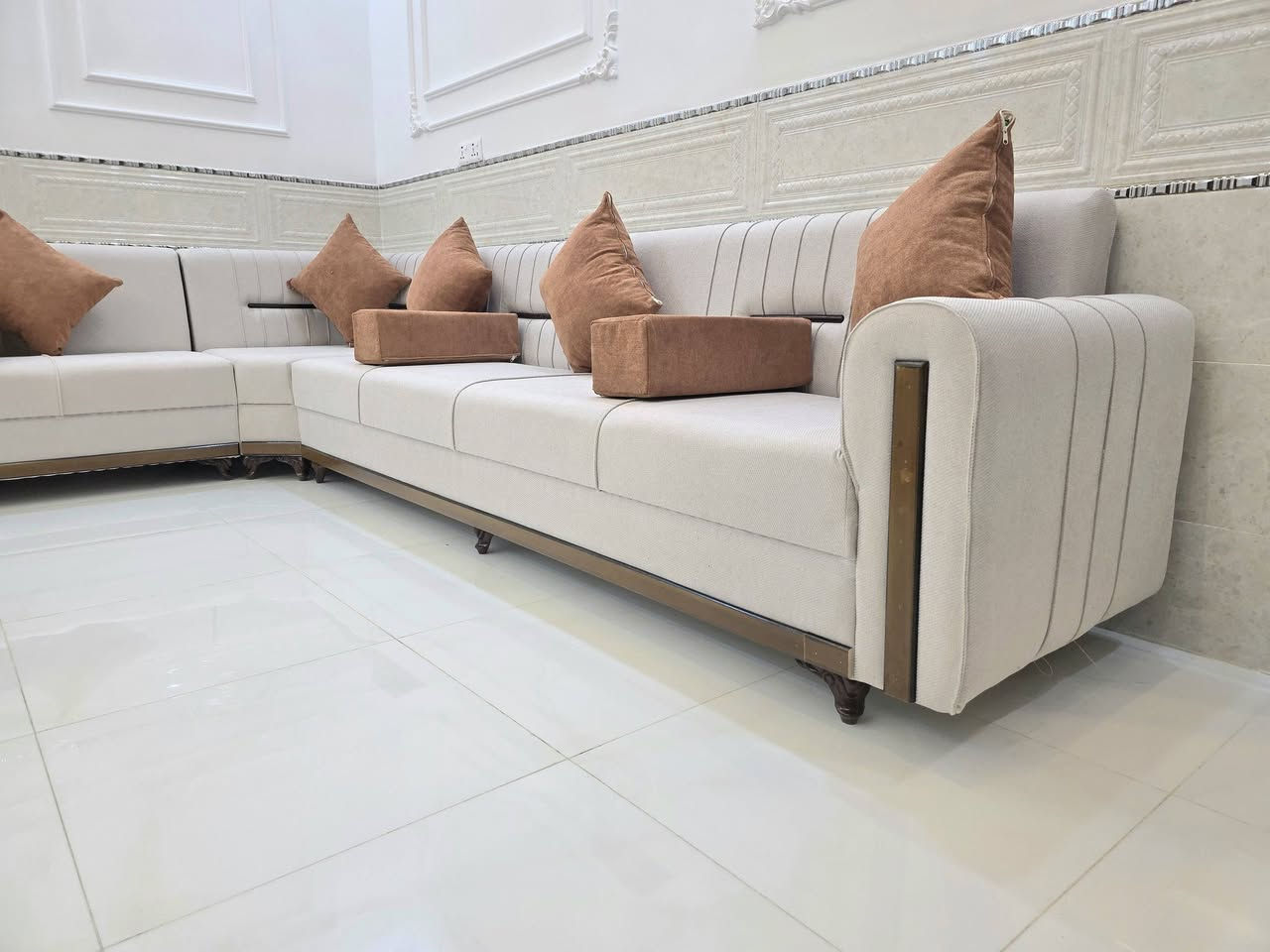 #تناسق #الالوان #يحتاج #لمسة #فنان 
#شغلنا #ابداعاتنا #في #جلولاء


**إذا كنت صاحب هذا الإعلان وتريد حذفه لأي سبب، رجاءا أرسل رسالة إلى الدعم الفني**