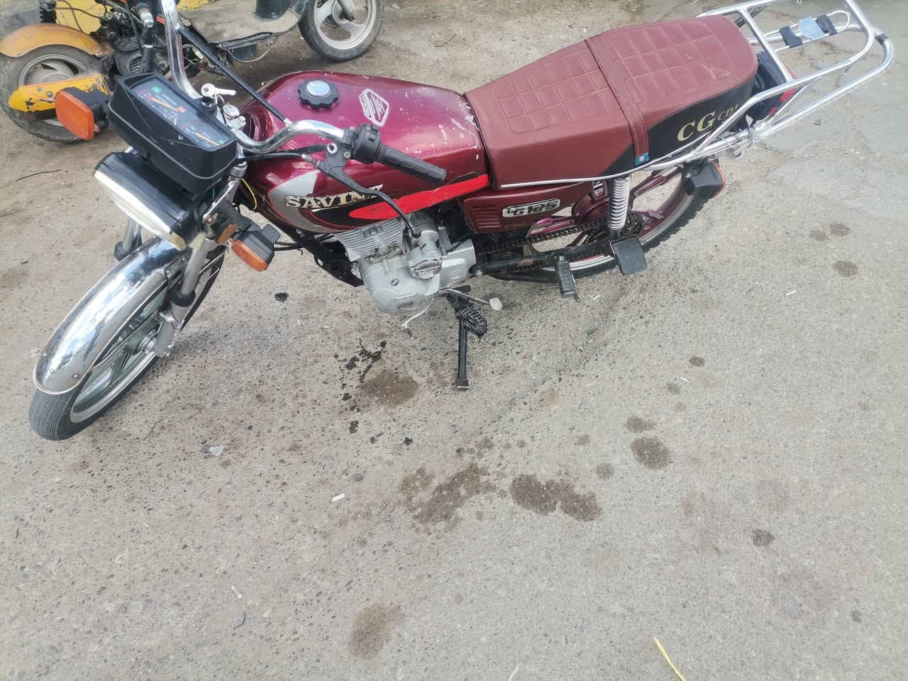 دراجه البيع سافين خمسه كير موديل ٢٠٢٠ محرك ما مفتوح شرط شقل او طلع عل بصرة مكاني كركوك٥٥ سعر 400 بيهة مجال قليل ***********
