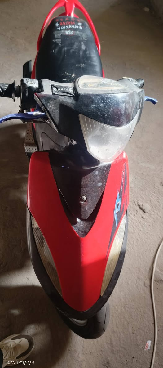 دراجه ماكس ياباني نكره سلف مكينه ما مفتوحه بلاديه المكينه خرسه بمعنه الكلمه وسريعه ورزنه حلوه السعر 625وبيه مجال العنوان البصره تنومه رقم الهاتف ***********
