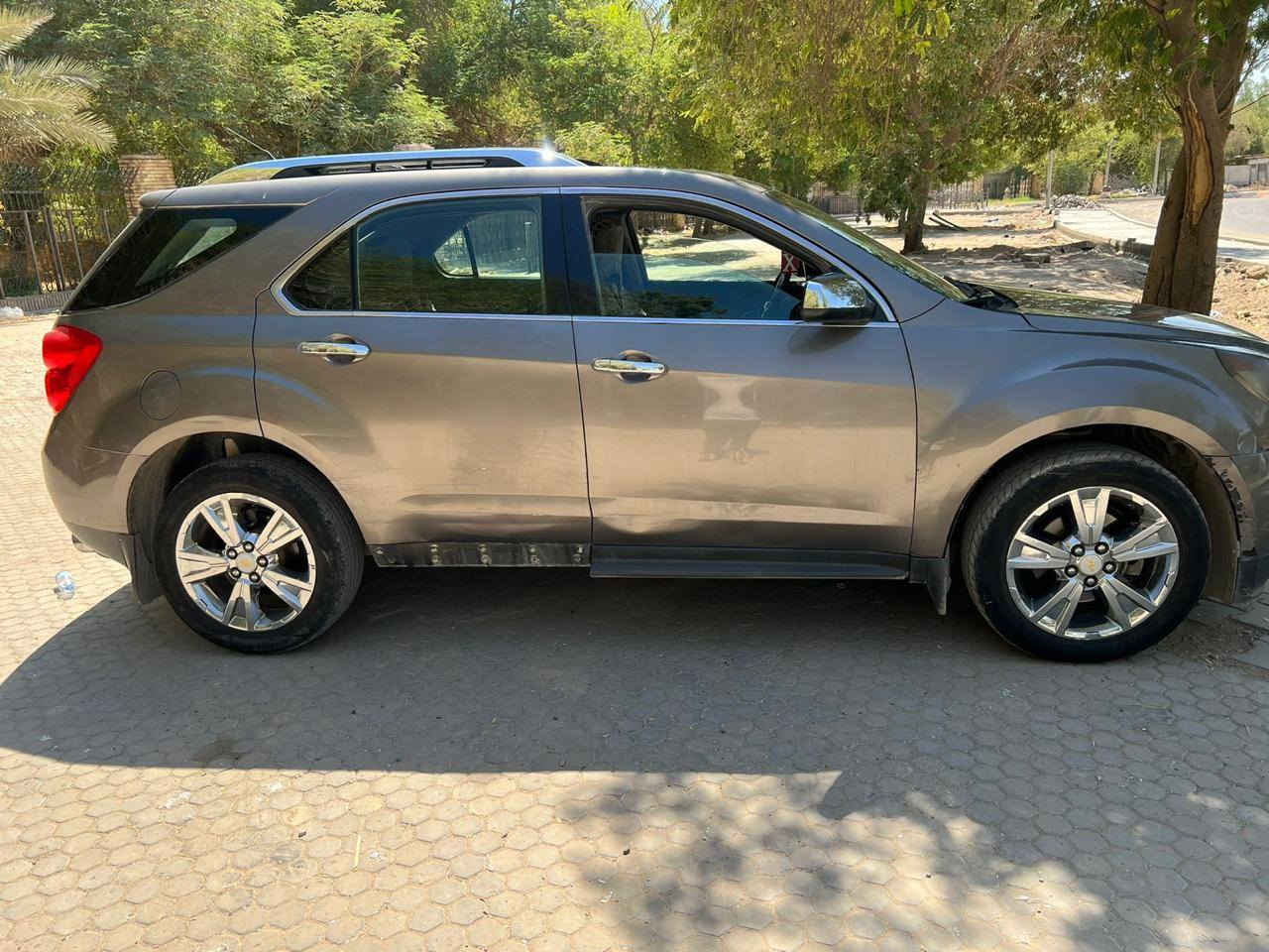 ◦ سياره شوفر ايكونكس 2010 LTZ
◦ فول مواصفات ماعدا البصمه 
 ◦ محرك 3500 
 ◦ مقاعد جلد + مقعد السائق كهربائي 
 ◦ تحكمات ستيرن 
 ◦ سلايد روف 
 ◦ مثبت سرعه 
 ◦ صندوك كهربائي  
 ◦ مكان السياره بغداد /الكرخ 
 ◦ التواصل ***********
 ◦ السياره وراد كندي بدون حادث او غرق 
 ◦السعر 85
