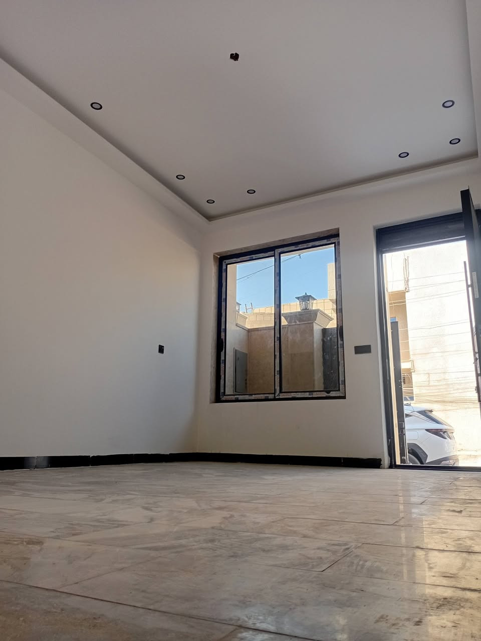 للايجار في السيدية
دار سكن زيرو مساحة ٧٢م

يحتوي على 

٣نوم مع صالة ومطبخ وخدمات كاملة .....

مكتب المجد للوساطة العقارية سيدية شارع العلوة مقابيل مدرسة حلم الغد .

الاتصال....

***********

سعر الإيجار. 

مليون دينار قفل 🔐 

مقدمة 4اشهر
