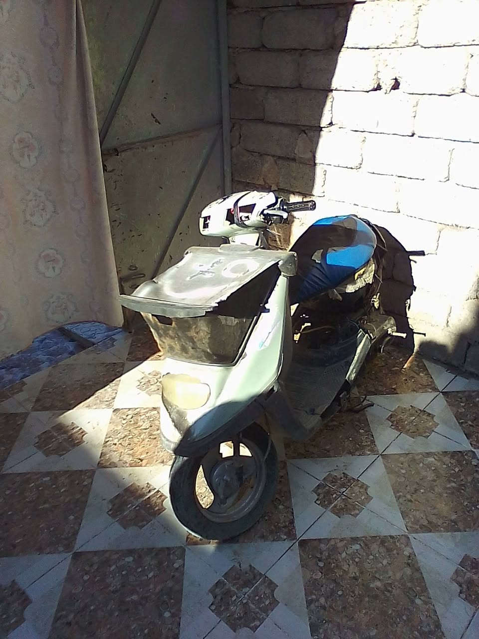 السلام عليكم ماطور بزون شغال هندر واحد للبيع معمر جديد السعر 80 بمجال مكان موصل جديده قرب جامع الاغاوات رقم الهاتف والواتساب***********
