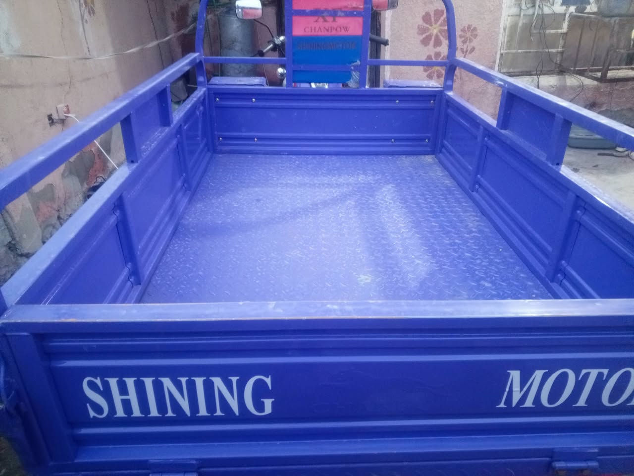 السلام عليكم ستوته سكنر ما تترقم 2025 عنوان بغداد
***********
