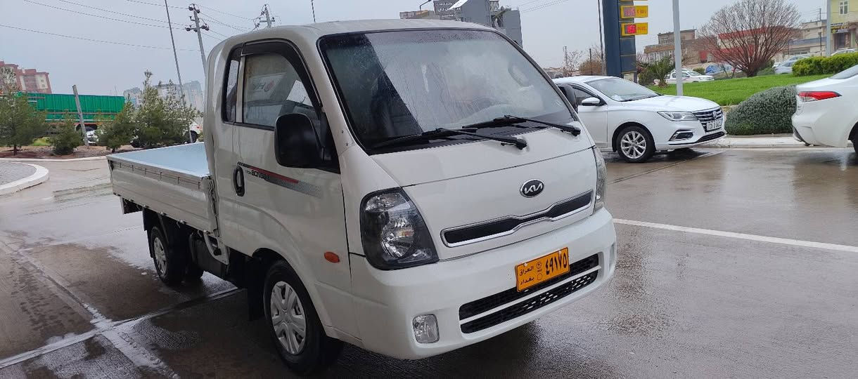 سەرەتابەناوی خوا 
کیا بیلاد 2011
3000سوپەر مەکینە ڕەش
تەبرید ساردووگەرم 
بودی بیلاد
ناو بو دی سفر
تازە داغڵ 
هەمو کیانی بەشەرت
***********
***********
