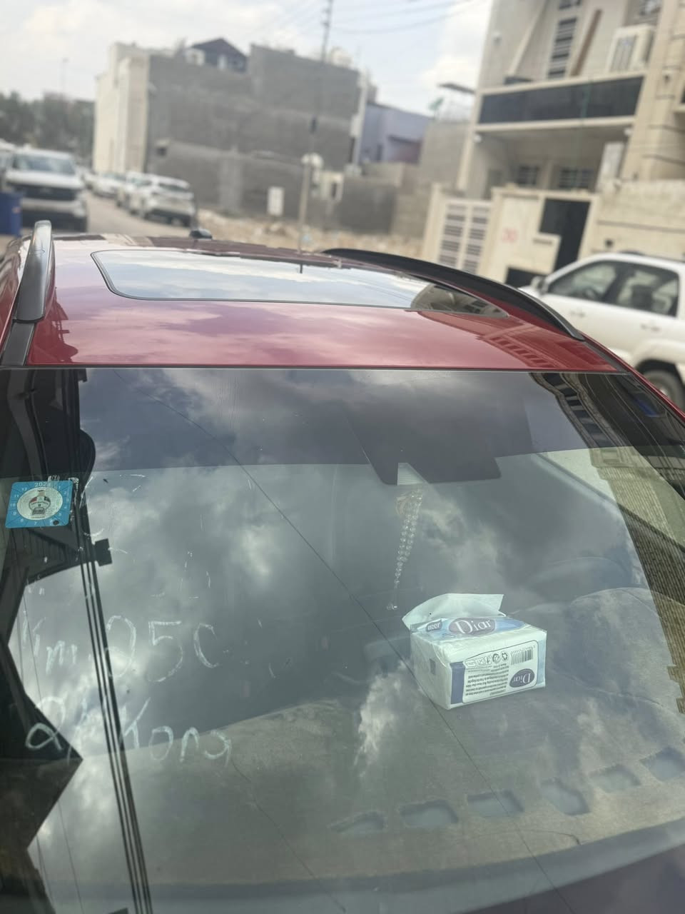 السلام عليكم كونة للبيع مواصفات كشنات جلد تدفئة +دركة الاستيرن  فور ويل فتحة سقف رادار موديل 2021 مكينة 2000 دوش باسمي السعر 15500 $ رقم بغداد مكاني الدورة الاتصال ***********
