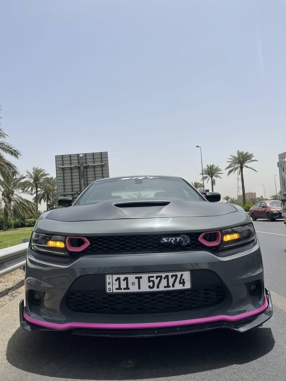 السلام عليكم
للبيع أو مراوس

 ١٤٥ وبيها مجال 

جارجر موديل ٢٠١٨ / SXT بلاس/ 3600

رقم بغداد /فول مواصفات / سستم صوت 

تغير لون / بالسنويه رصاصي غير محدد 

رقم الهاتف/ ***********

واتساب / ***********

صور الحادث موجوده بالمنشور .

