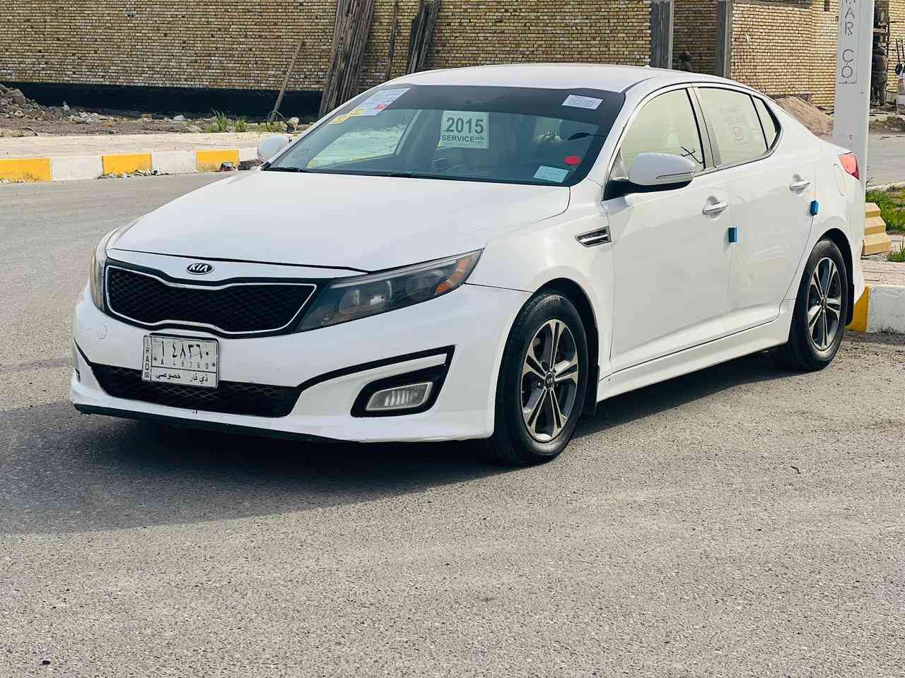 للبيع كيا اوبتيما 2015 وارد امريكي 
ضررها بنيد وجاملغ.      مواصفات 
شاشه 
كامره دوار 
ويل كروم 
يده نيكل 
اشاير بلمري 
دواخل لونين 
تحكمات 
محرك 2400
السياره جديده وجاهزه للأخير مكانه الناصرية المركز السعر 118 وبيه مجال للاستفسار ***********
