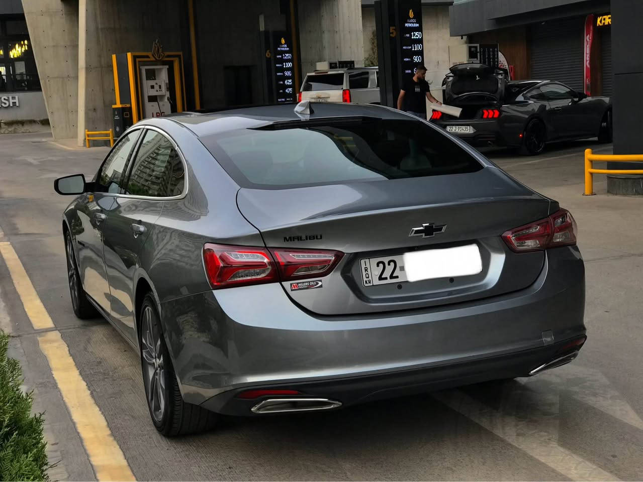 مالیبۆ ٢٠٢٣ پریمەر فول دول مواسەفات
مەکینە / ١.٥ تۆربۆ 
بۆیاخ / سنوق بۆیاخە 
بێ ناو بێ ئێرباگ 
گێڕ و مەکیبە بەشەرت
بە ناوی خۆمەوەیە .  
 هەمو گیانی بەشەرت بۆ زانیاری زیاتر پەیوەندی بکە 
*********** السليمانية, العراق
