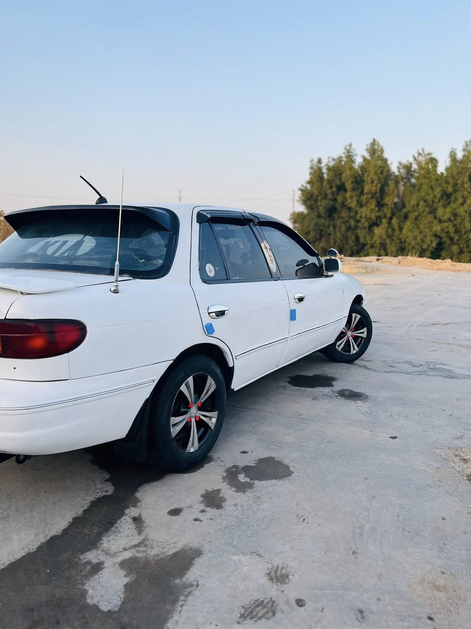 السلام عليكم
للبيع كياا سيفيا 

موديل 1994

رقم بغداد نكيلزي 

سنويه مشروع وطني لل 29 بسمي 

كير اوتماتيك 

مكينه مسكر مو مفتوح 

كير ومكينه جديد 

صدر امامي خلفي جديد 

تخم تاير جديد 

كهربيئات كله شغاله 

مصبوغه حزام جماليه فقط 

كفاله عامه من الضربه والكص 

سنتر لوك شغال جام اربعه شغال 

سياره خير من الله مال جناي 

السعر 37وبيها مجال بسيط 

مكاني بابل ناحيه الشوملي 

الاستفسار ***********
