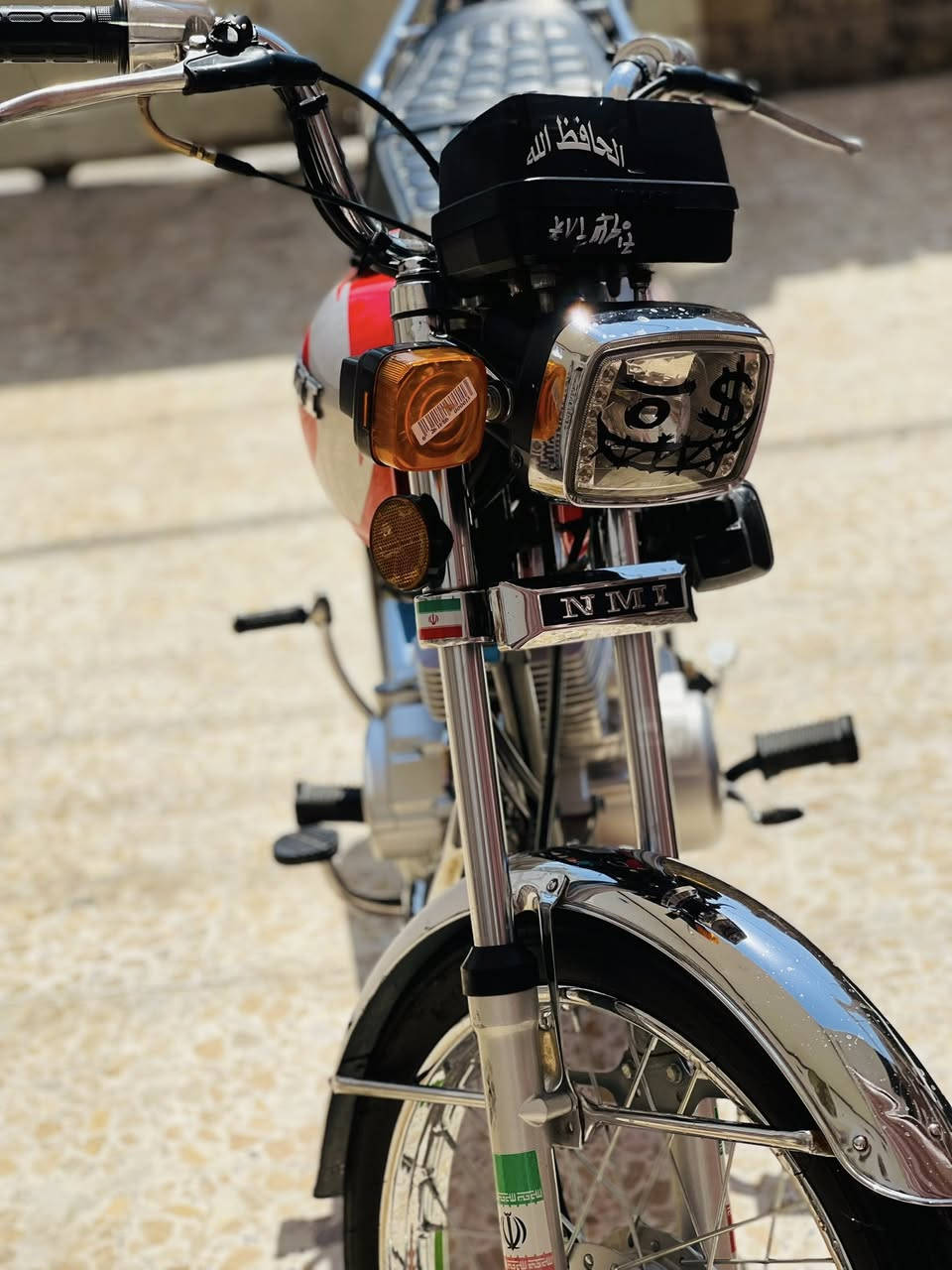 دراجه ارواق اصولي وكيله سيد خلدون 22 طالعه ب23 دراجه ما نقصه ﮼ٲي شي وحلوه ومرتبه تجي شوف بعينك دراجه متعوب عليه ومضمومه/وبدال ما تشتري بدون بواحد و50 وتروح الدوله حرمات تاخذ هاي اصولي بواحد 500 وبيه مجال العزاز الشرايه


**إذا كنت صاحب هذا الإعلان وتريد حذفه لأي سبب، رجاءا أرسل رسالة إلى الدعم الفني**