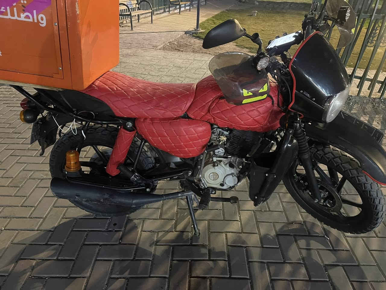 دراجه. بوكسر موديل 2023 مجفته تحفين شركه دراجه ناعمه مشتغله ليث السوري ***********
