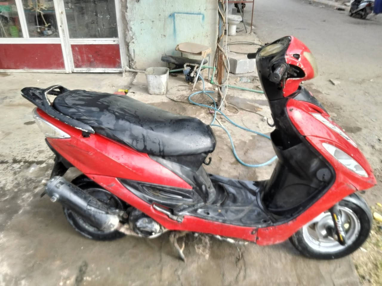 دراجه البيع جي فور شغاله هندر سوالف نضيفه مفتوحه طبخ بستم دراجه ناعمه عوزه تلحيضات قليله سعره250بيه مجال شراي مو شراي لا يدخل ينطي سعر من يمه مكاني ناصريه مقبيل مستشفي لقلب رقمي ***********
