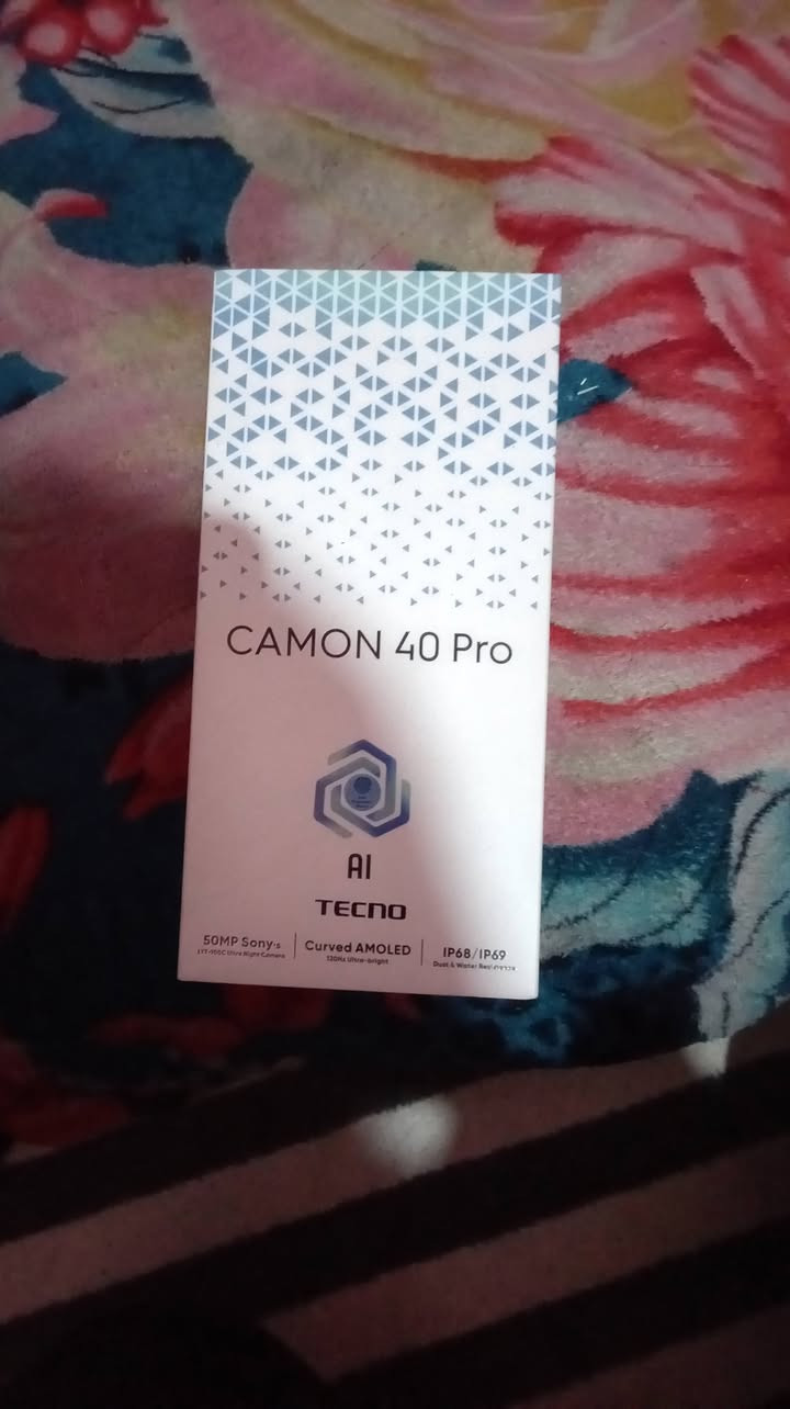 تيكنو
ذاكرة 256 رام 8 اندرويد 15 
استعمال يوم
السعر 80الف مكاني باب شرقي 
للتواصل ***********
