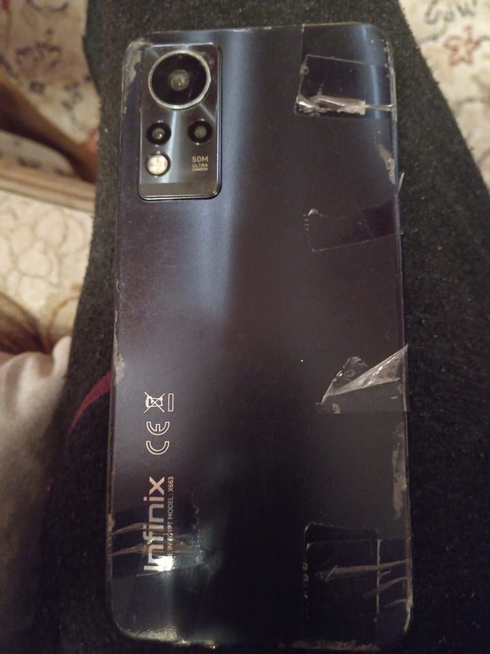 السلام عليكم ورحمة الله وبركاته.موبايل نوت 11 ذاكرة 128 الكامرة متشتغل بي فطور بلشاشة بس ما مأثر عاللمس ‏‪***********‬‏ بي واتساب
