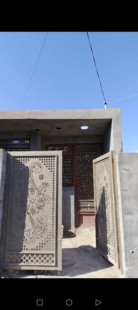 سلام عليكم العقار مساحه 100 متر طابق واحد بناء حديث سعر 45 وبي مجال موقع كلش حلو منطقة سكنيه خدمات كامله طابو زراعي سند 25استفسار تفضل اتصال أو واتساب

*********** اتصال العنوان بغداد منطقت دوانم نهايت شرطة الخامسة مقابيل سويب تبعد عن البياع ول سيديه 10 دقائق فقط تصوير داخل موجود
