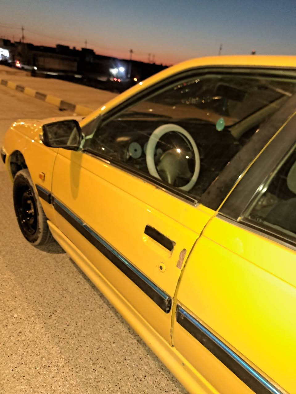 سلام عليكم بيجو بارص مديل 10 مصفره هيئه وغرامات مشروع وطني مكينه كير شواصي كشر نضيفات 
يرادله ترتيبات بصيطه قفاله بيبان
سنويه صاقطه تحويل كله علينه عليك  بس عقد مروري شرط تحويل
سعر 30 بيه مجال
***********واتساب 
كربلا شارع لمدرسي
