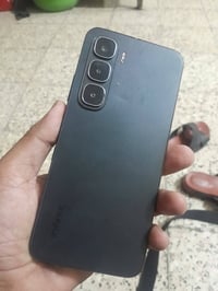 جهاز انفينكس ذاكره 256 جهاز ما مستعمله هواي نظافه 99% سعره ١٥٠  وبي مج...