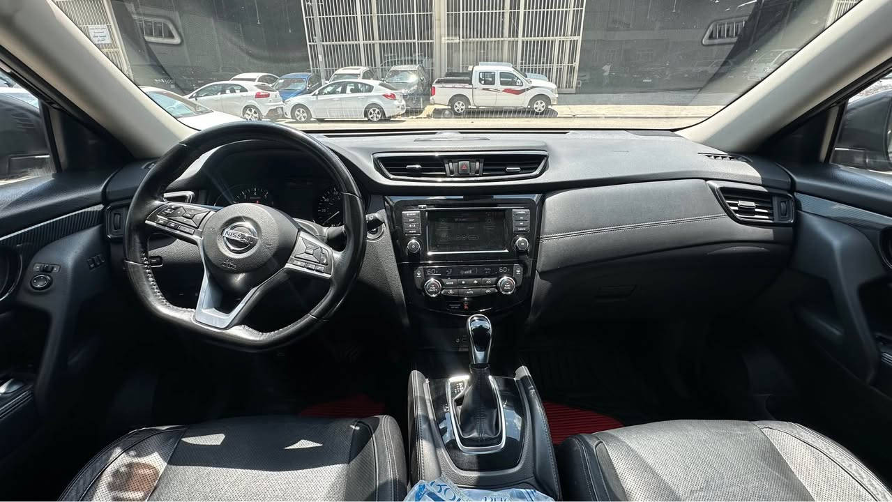 Nissan Rugue SL AWD 2018
سلام عليكم نيسان روگ SL AWD فول مواصفات 
بس بي سلايت 
كوشن هيتر كوشن كاره با 
سوكان هيتر 
بينج كاميرا رادار كاميره٣٦٠
ئيكو /سبورت /گير عادي/ بصمه /شغال 
سياره كلين دوو سويج له گه له 
كوشن جلد سندوق شفت ئاوينه هيتر 
ده رگا بصمه سياره فوله 
***********
***********
————————————————————-
سلام عليكم نيسان روگ للبيع سياره فول مواصفات SL AWD
فول ماعدا بانوراما 
كوشن هيتر كوشن جلد كوشن كاره با 
سوكان هيتر 
خمس كامرا رادار كامرا ٣٦٠ 
ئيكو /سبورت/گير عادي / بصمه /شغال
سياره كلين مكفوله من صبغ و تعديل بس كم ملاحضه بيها 
سياره ويا سويج اثنين صندوق شفت مرايه هيتر 
ابواب بصمه سياره فول 
***********
*********** أربيل, العراق
