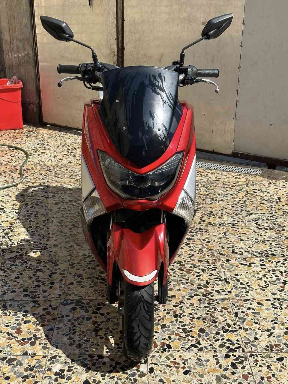 سلام عليكم دراجه ان مااكس محرك ١٥٥ حساس سدحام تدفه يدات كله شقال مكينه نضيفه دسكات جديده كله بلادي صوت ما شاء الله ماشيه 41 بيه شحوط بل كفرات سعره مناسب مليون 400 العنوان بغداد حي نصر رقم ***********
