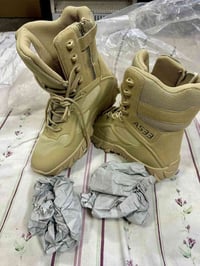 ملابس • للبيع