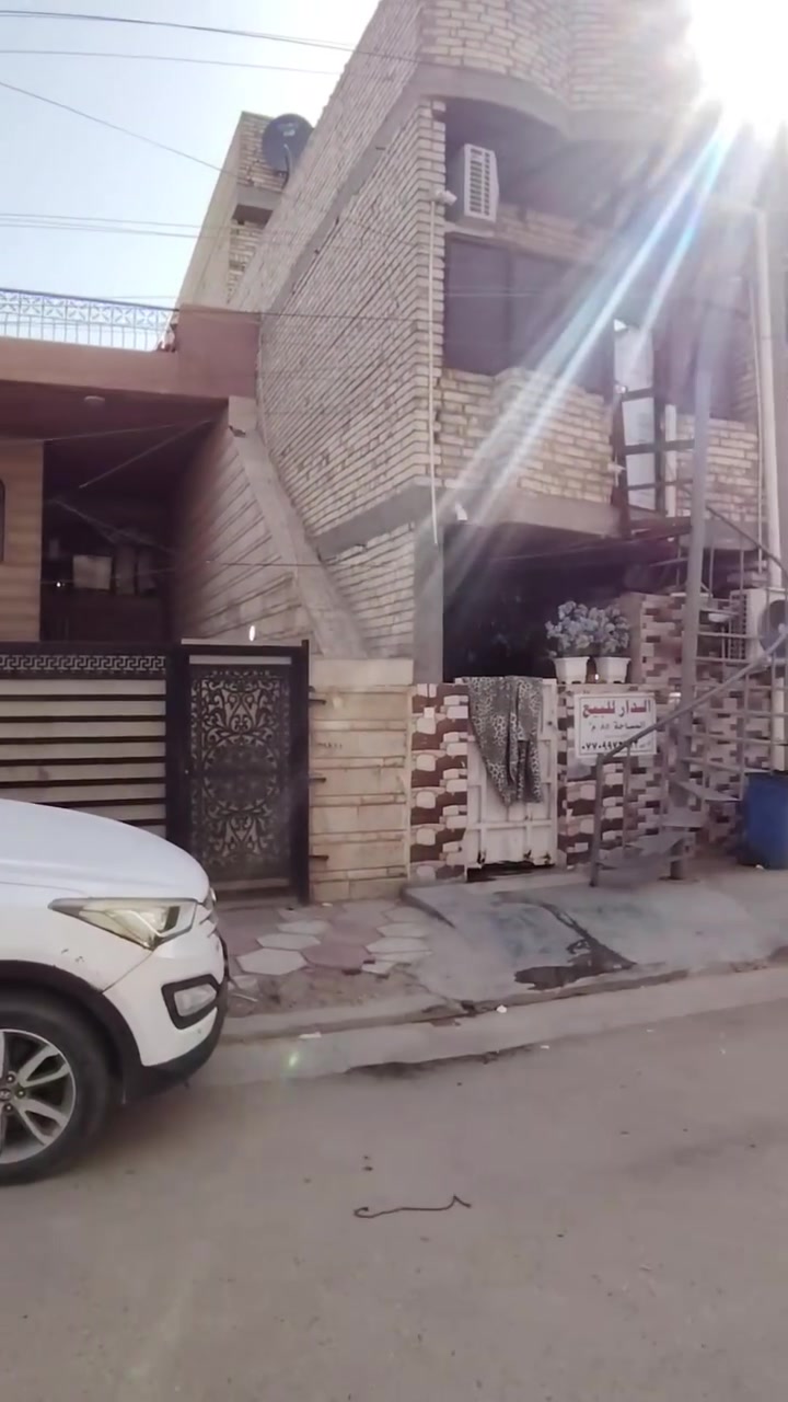 بيت للبيع 300 م
القاهره الصناعه قريب جامع الرحمن
الواجهه 15
النزال 20
التقطيع حسب الطلب
الاستفسار أكثر عن هذا ***********
واتساب ***********
