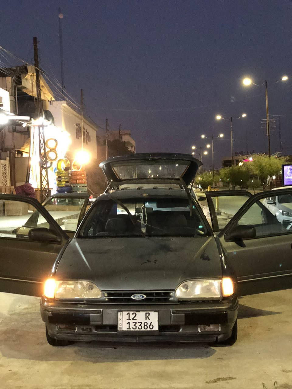 سلام عليكم
للبيع
فورد سكوربيو
موديل 1992
سياره بسمي
رقم مسطره بيها هزه كامله
محرك وكير شرط كير توماتيك
وايرمنيه كلها شغاله شرط
تبريد وتدفئ شغال شرط
كابون بانزين بيها
ستيرن بور
طخم تايرات الامامي جدد الخلفي عل نص
طخم السياره جديده
مري كهرب مع هيترات
سياره نضيفه مال جناي
25ورقه وبيها مجال بسيط ***********
