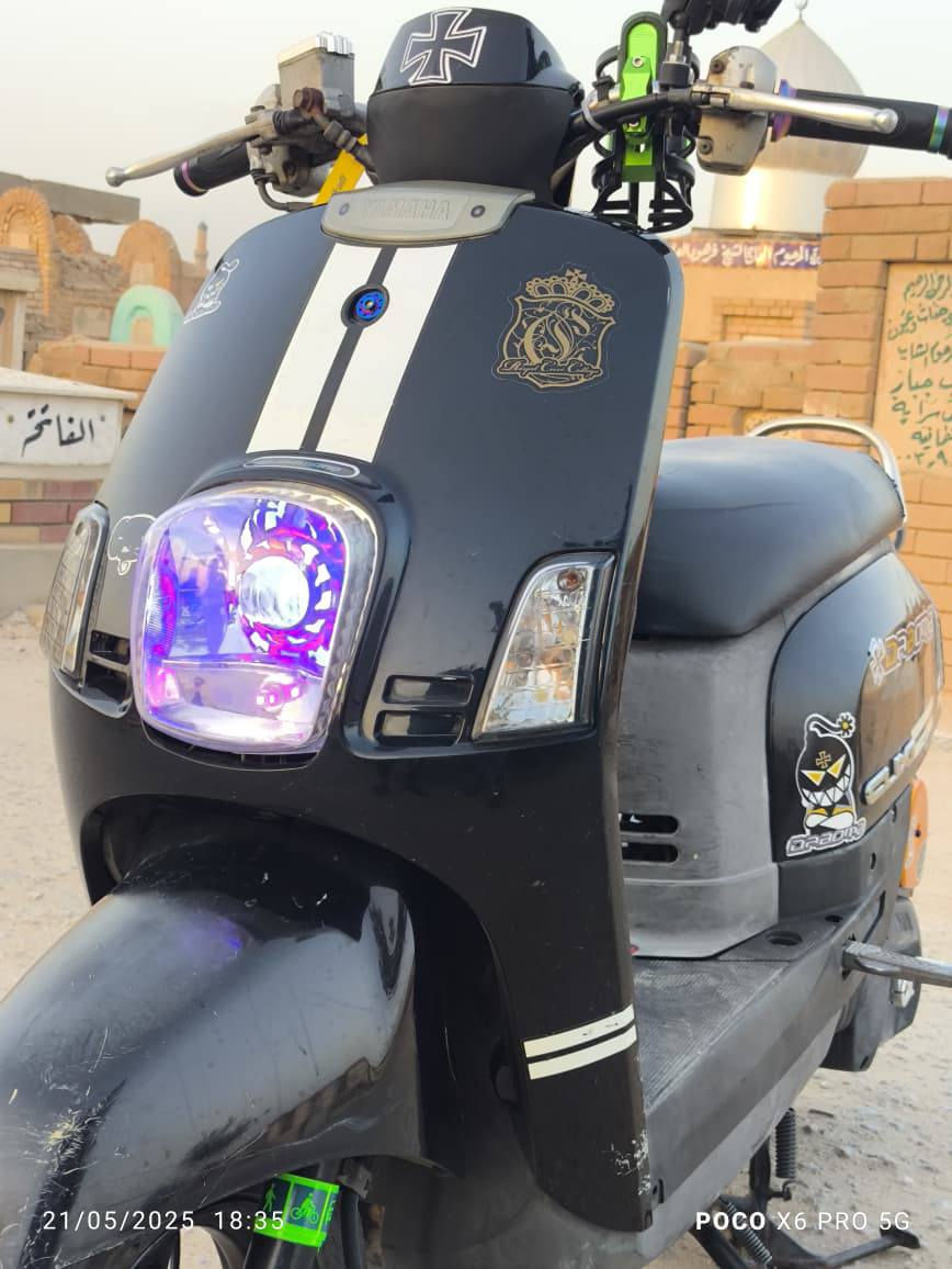 السلام عليكم 
رمضان كريم....
دراجه بوليسي لون اسود للبيع صار شهرين من مطلعهة من الوكيل سيد وسام العوادي  المضافه شوفه عينك شلعه ومعدل ونهضه مكينه ما مفتوحه شرط كهربائيات شغاله لايت زينون ثلجي بريك المدام دسك دبلات جدد ريشه تأثيرات جدد ستوني شادهن والله بريك بلمكان تشتغل سلف وهندر نكرة سلف السعر 900 الف دينار 
العنوان الكوفه 
للتواصل/ *********** متواجد فقط واتساب 
***********
