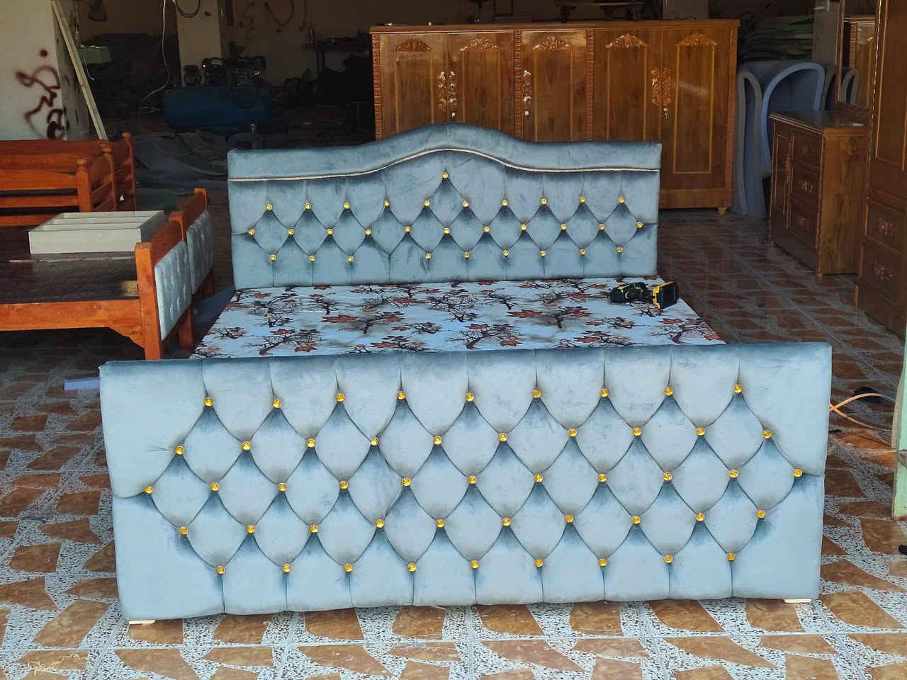 جديدنا اليوم 🩶⚡ 
تخوت دوشمة مودرن متعددة الفصالات
الألوان والقياسات حسب رغبة الزبون

معرض الأمير للاثاث المنزلي 

ومتوفر حسب الطلب كل الموديلات الجديدة

📍 الموقع بالقرب من مفرق الشورة الشارع العام

معرض الأمير للاثاث المنزلي 

🔺 ومتوفر البيع بلنقد 
🔺 ومتوفر بالتقسيط 

  ارسال رسالة الى الصفحه 📥 🤳🏻
او الاتصال على رقم الهاتف

***********‬‏
‏‪
هو المراسلة على الواتساب 

لسنا الوحيدين ولكننا الأفضل
