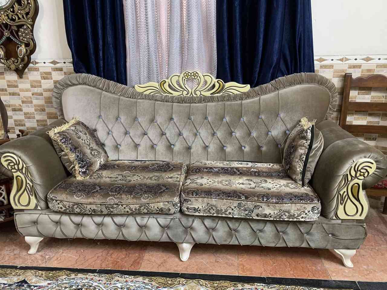 السلام عليكم تخم للبيع 10 مقاعد السعر مليون دينار ***********
