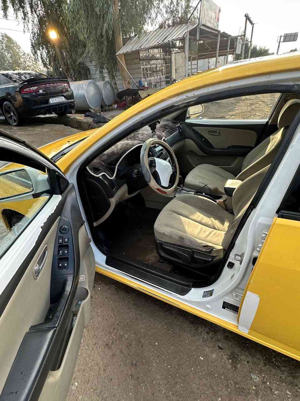 انترى 2008 رقم ديالى انكليزي جازه من كلشي بس بيه جاملوغ اليمنه خلفي سياره خير من الله مكفوله من محرك كير شواصي لغد سعر سياره 86 وبيه مجال رقم هاتف ***********
