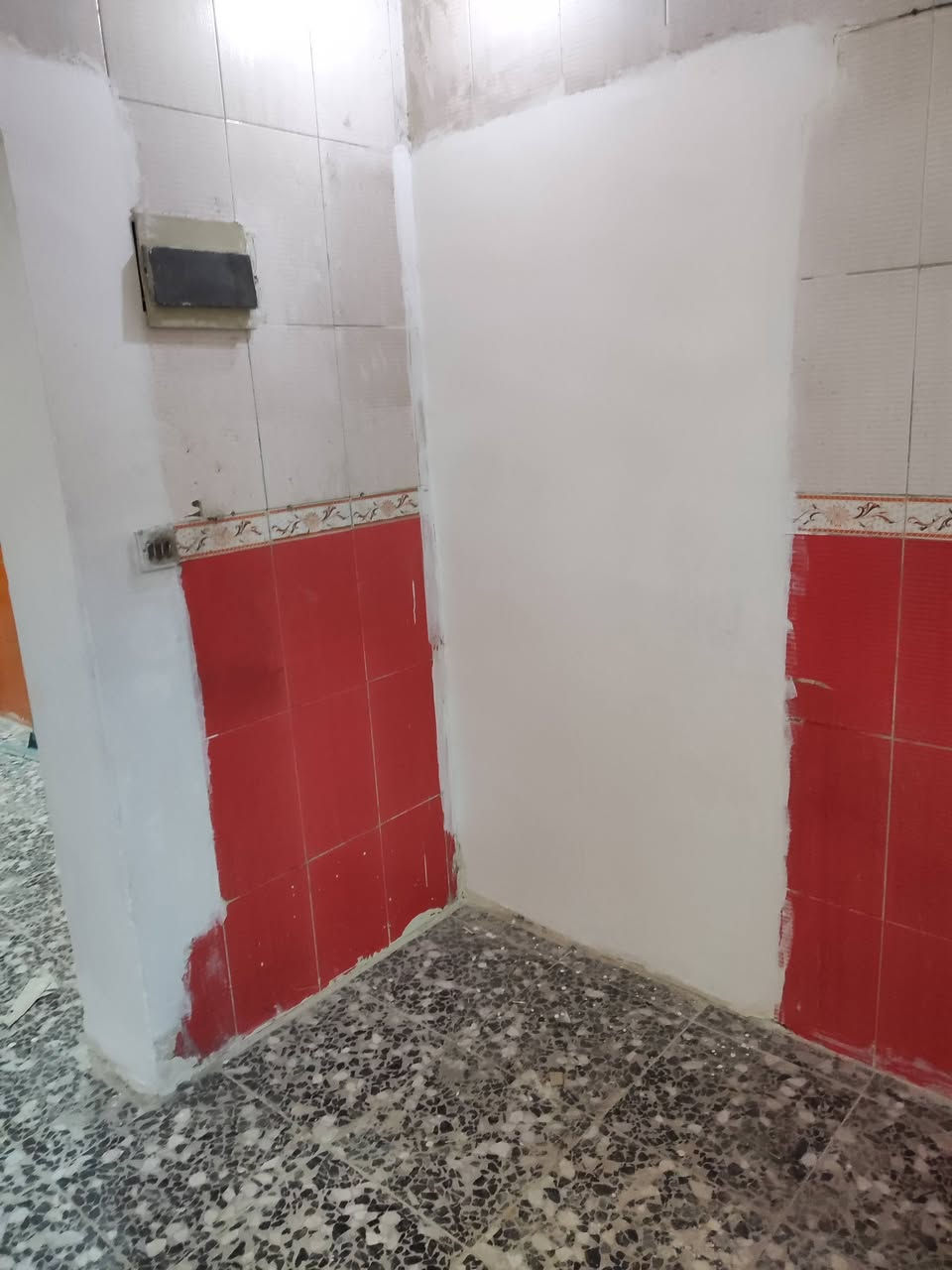 السلام عليكم
مشتمل للايجار المساحه 120 يحتوي على صاله ومطبخ وصحيات وغرفتين نوم موقع مميز قرب اعداديه التعاون حي الإعلام 

***********
