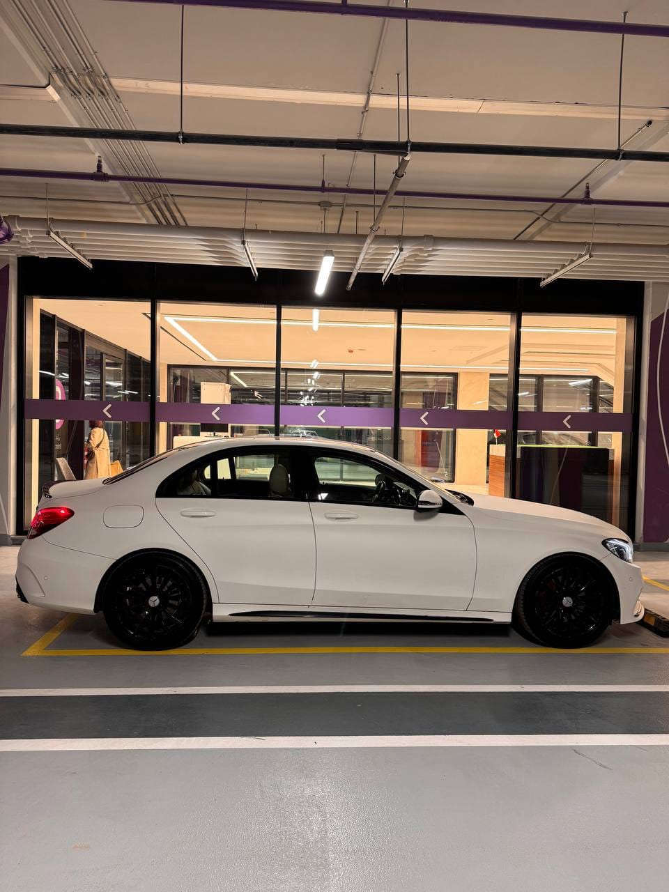 Mercedes-Benz C300 – American Specs 🇩🇪
الموديل : [ 2017 ]
المحرك : [ I4 / 2.0 - Turbo ] ⚡️
الگير : [ أوتوماتيك ] 
الممشى : [ 70 الف ميل ]
اللون : [ أبيض - صدفي ] ⚪️
الحالة : [ السيـارة وارد أمريكا ضررهـا البنيد فقط ! ]

[ السعـر .. $21,500 قابـل للتفـاوض ✅ ] 

[ الـــــمـــواصــفـــــات ]

- السيـااارة فووول أعلـى مواصفـات للأخير 1 / 1 

الموقع : [ بغـداد / حي العـدل ] 📍

للتواصل واتس اب او اتصال : [ *********** ]

#mercdes #benz #c300 #amg #yasser_erbil
