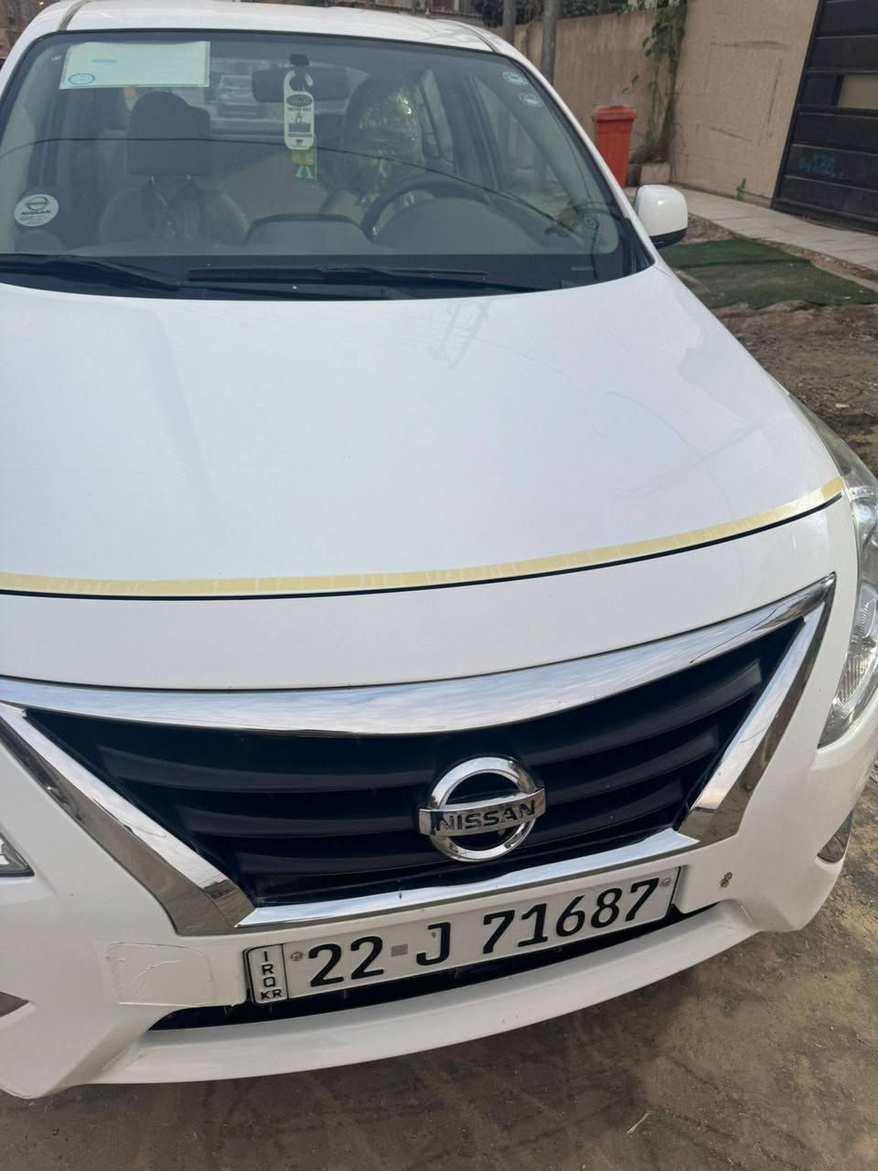 السلام عليكم 
نيسان صني هندي ٢٠٢٣ للبيع 
كفاله عامه 
بليته الزركه 
رقم السياره أربيل باسمي 
مواصفات السياره 
-تبريد ثلج 
-التدفئة ممتازه جدا 
- تحكم ستيرن 
- ⁠اشاير بالجاملغات 
- ⁠شاشه 
- ⁠كامره خلفيه 
- ⁠حساسات خلفيه 
-ممشه سياره 60الف  مكان سياره حله #سعر 126وبيها مجال 

رقم ***********
