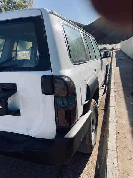 بەترول ٢٠٠٨سوبەر سەفاری ٤٨٠٠توماتیک مزایدەی دیالە وەکالە بەشەرت گیر مەکینە ئەکسل بەشەرت قفل ئەکسل دەرگای دواوە تەقیە کامل پەمپە لەسەر ساخی بی مەعجون ساردی نیە ٢٥٠هەزار روشتوە هەمو گیانی لەسەر بیلاد ماوە دینار مەسروفی نیە ***********. ئەدمین جاومانە السليمانية
