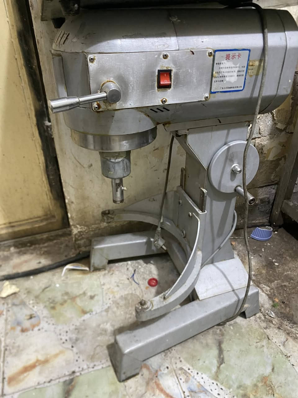 سلام عليكم غراض باريستا للبيع نضيفات وشغالات امانه الله كلشي مابيهن اي مشكله *********** اتصال اخوان وتساب او شريحه والشراي يجي عليهن هسه مكاني بسمايه شارع العام بدون وعود كاذبه
