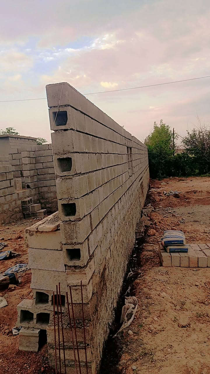 اسطه بناء متفرغ حالين شغل هندسي ستلام مهندس تسقيط خريطه ***********
