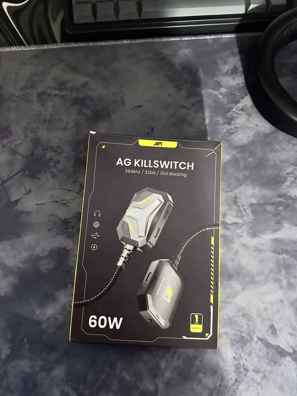 ادابتر4X1 تايبسي سعره30 واتس***********
