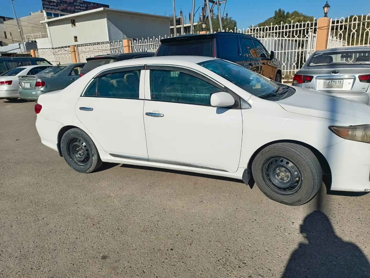 السلام عليكم
كورلا 2009 
وارد أمريكي 
ضرر السياره موضح بل سونار 
سعر السياره 105 ورقه وبيها مجال 
للتواصل ***********
