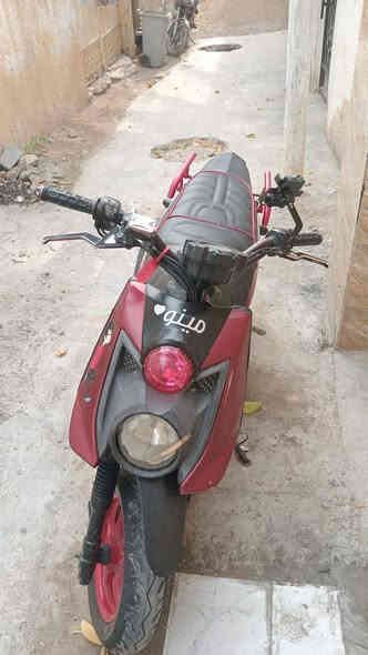 سلام عليكم دراجه سكنس للبيع مزودة كلجات يدات دراجه نضيفه سعر مليون 500 بيها مجال مكان بعقوبه بهرز رقم استفسار ***********
