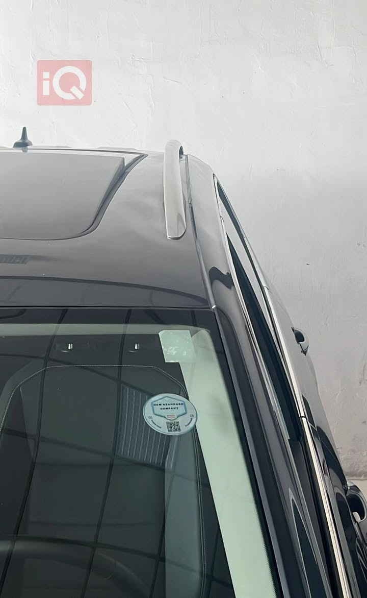 تيكوان موديل 2021 SEL
فوول على الأخير حادث بابين فقط و محرك حجم  توربو 2000 و كير فوول مكفول تبريد ثلج فتحة بالسقف يصمة
تحكمات فوول شاشة جنطة كهرباء عدادت شاشة ماشية 28 ميل و دهن وتبديل كله فوول شرط ما تصرف الف عليه
تشغيل عن بعد وضعيات سبورت ايكو جبلي ثلج كلشي عنوان بغداد رقم اربيل مرقم كامل جديد 210 بيه مجال حك جيه بغداد الدورة متواجد على فيس تعال خاص انطيك رقمي تدلل بالخدمة


**إذا كنت صاحب هذا الإعلان وتريد حذفه لأي سبب، رجاءا أرسل رسالة إلى الدعم الفني**