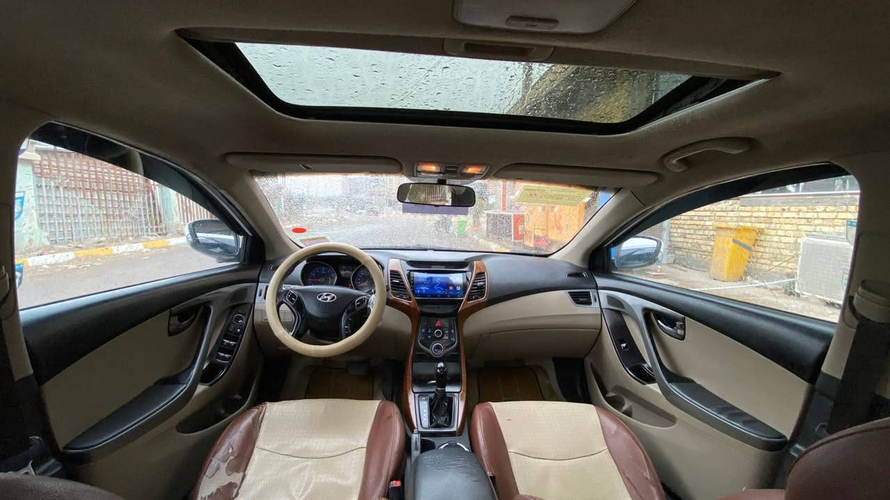 السلام عليكم
***********
هونداي النترا موديل 2015 وارد خليجي فول مواصفات ما عدى البصمه كفاله من الضربه والتبديل والصبغ ما عدى ربع الدوسه صبغ. كير ومحرك شرط الفحص والمحرك 1800 ما مفتوح رقم بصره تحويل  . السياره جاهزه للاخير من حداده صدر امامي وخلفي جديد طخم تاير جديد تدفئه وتبريد شغال ما نقصها شي
مواصفات السياره سلايد روف كشن جلد بلادي تحكمات ستيرن مري شفط اشرير بالمري تبريد قطعتين لايد لد شاشه وكامرا 
مكان السياره ناصرية
السعر المطلوب (125)   $
رجاءً فقط الشراي يتصل
