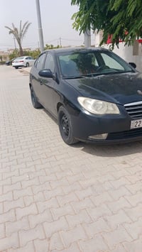 النترا افانتي • ٢٠١٠ • سنترلوك عاطل