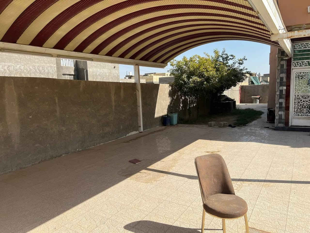 دار للبيع طابو زراعي سند 25 بناء حديث المساحه 420 متر تحويل مباشر الموقع شارع هديه بنت الحسن قرب مدرسه المعرفه الاهليه للاستفسار /***********
