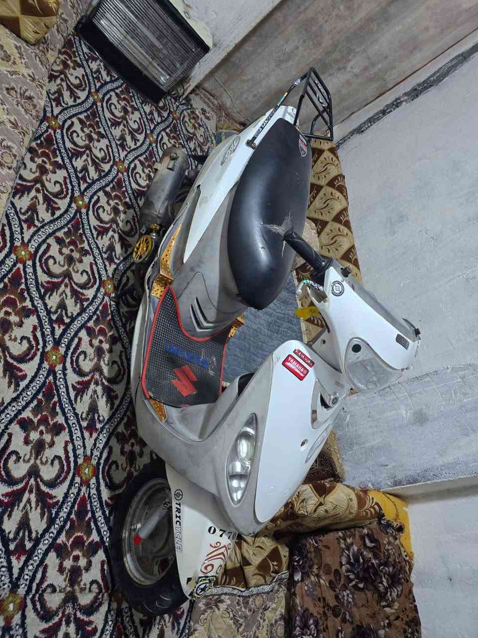 سلام عليكم دراجه ماكس قجمه كامله مكمله عينه ولايت سعر700وبيه مجال الستفسار ***********
