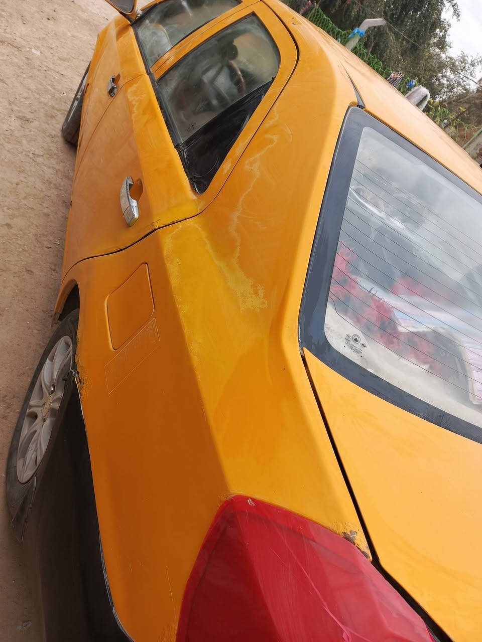 السلام عليكم  سياره جلي ام كي رقم احمر بيهه سنويه كارتونيه بدون رعي  اتعهد سرقه وعشاير فقط  محور كورله اوتو ماتيك السعر عشر اوراق  المكان  ذي قار سوق الشيوخ  رقم الهاتف ***********
