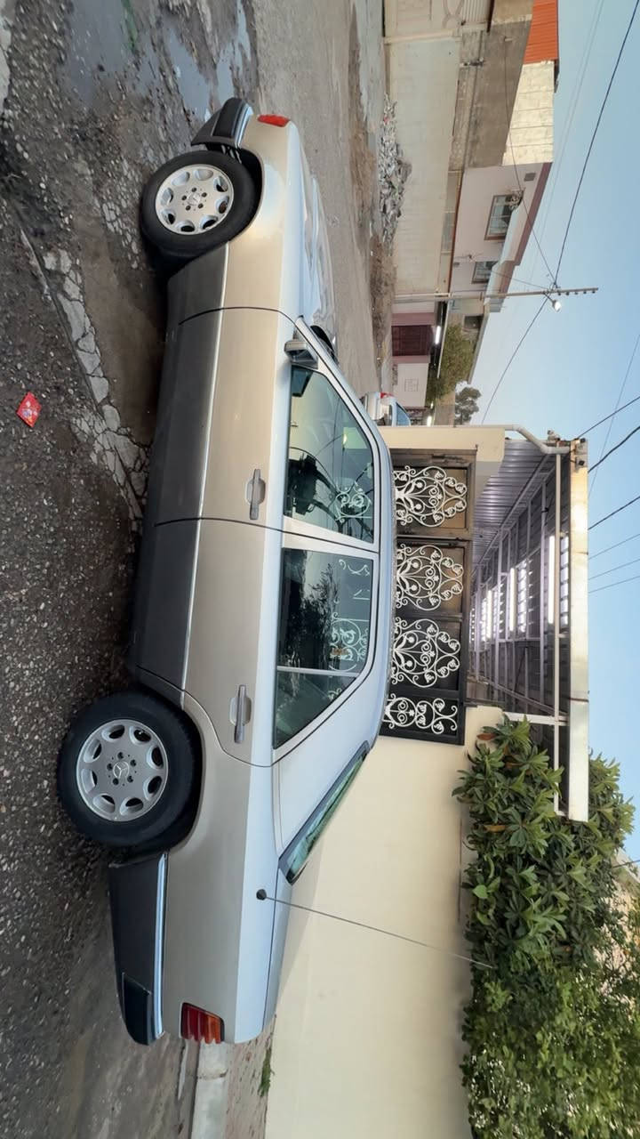 السلام عليكم مارسدس للبيع موديل 87 محدثه مصبوغه عام محرك جديد 3000vvti كير شرط السياره نضيفه رقم كركوك مميز سعرها 67 وبيها مجال للاستفسار تواصل خاص مكان السياره كركوك .


**إذا كنت صاحب هذا الإعلان وتريد حذفه لأي سبب، رجاءا أرسل رسالة إلى الدعم الفني**