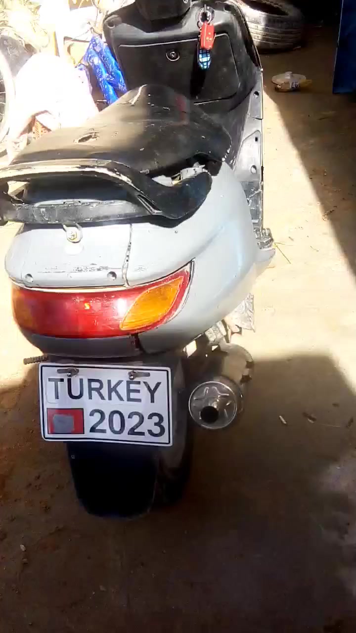 سلام عليكم دراجه لبيع فراشه فحل دراجه شغاله بس ادخن قليل ماعرف كابريته كفرات نفس بل صوه بس تعبانات سلف هندر واحد تشتغل صانصه رياضيه  ام صجمه  سعر 235 بيه مجال او مراوس دراجه ماكس منغولي مكان نجف ابو بصخير خاص متواجد


**إذا كنت صاحب هذا الإعلان وتريد حذفه لأي سبب، رجاءا أرسل رسالة إلى الدعم الفني**