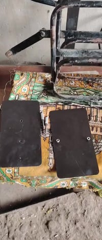 07703492339 07803181942