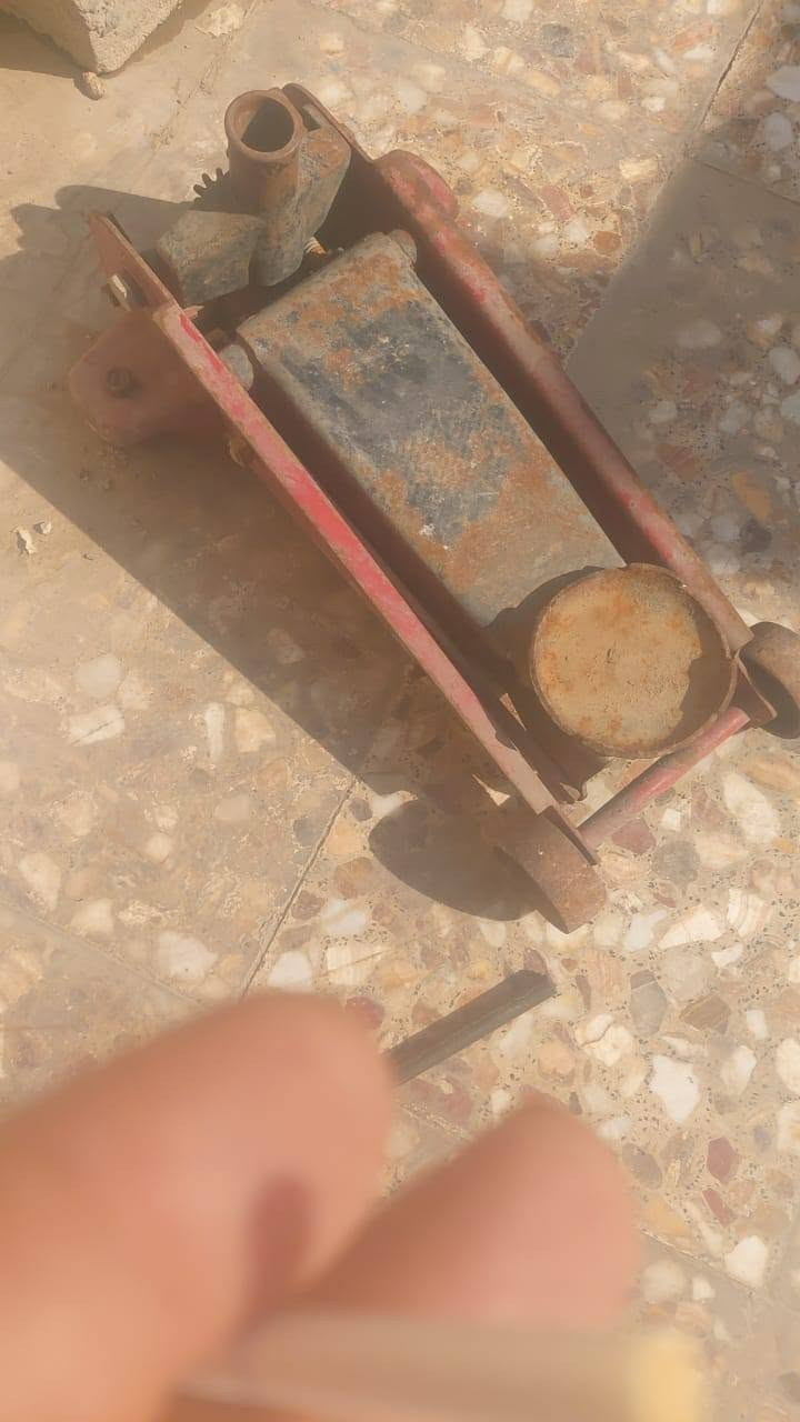 جك شغال اصلي نقص فقط البوري مالته للبيع

للاستفسار اتصل على هذا الرقم ***********
